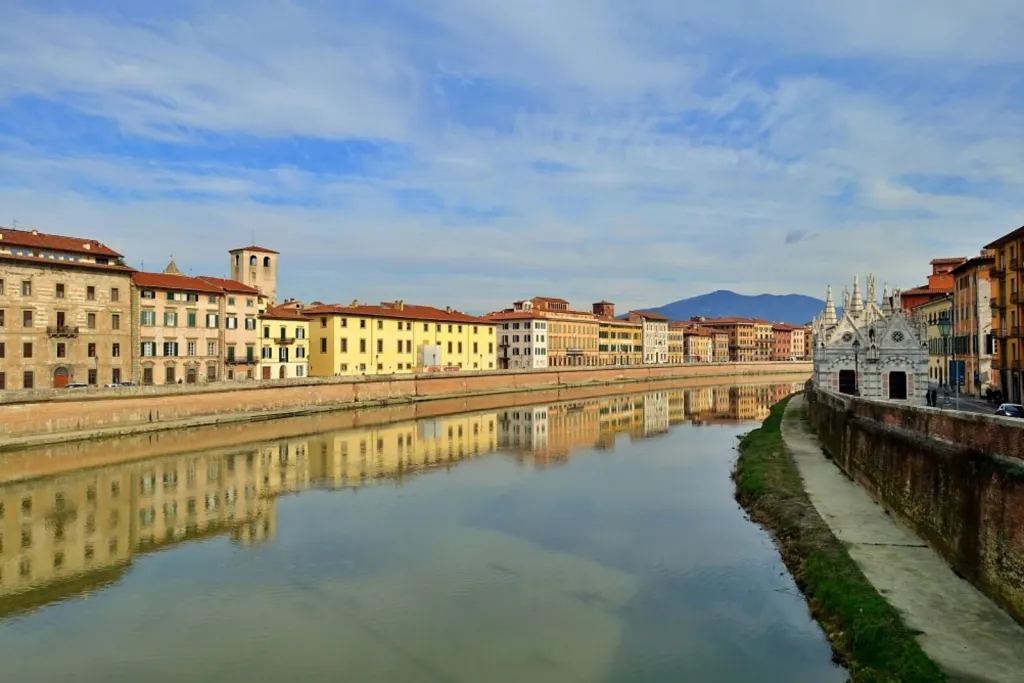 Is Pisa Worth Visiting: The Pros and Cons